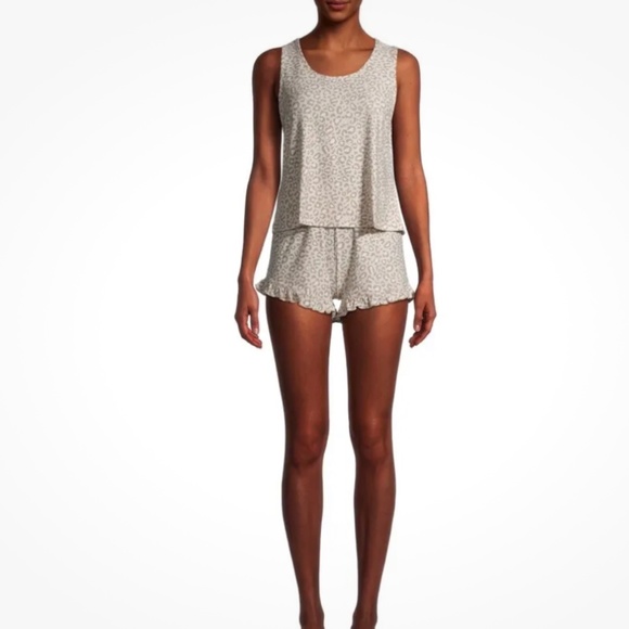 Derek Heart Other - Derek Heart Animal Crystal Print Pajama Set Large NEW